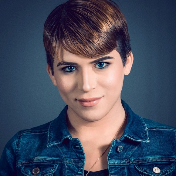 Meet your Posher, Aaron M. - Picture 1 of 1